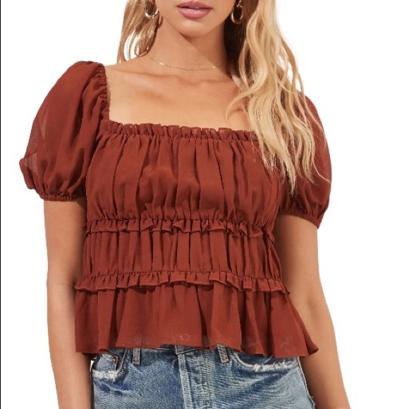 ASTR ruffle puff sleeve top - Picture 2 of 2